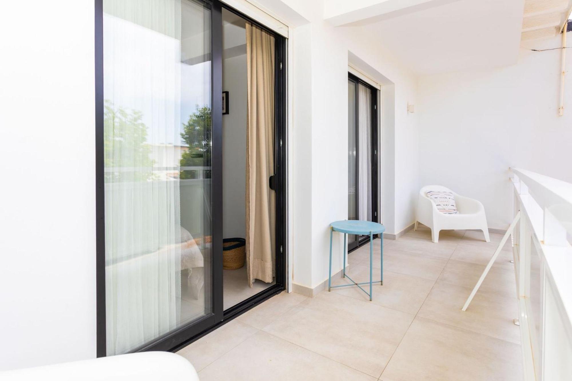 La Cala Beach Home - Beachfront Few Steps Away From Sandy Beach La Cala De Mijas Εξωτερικό φωτογραφία
